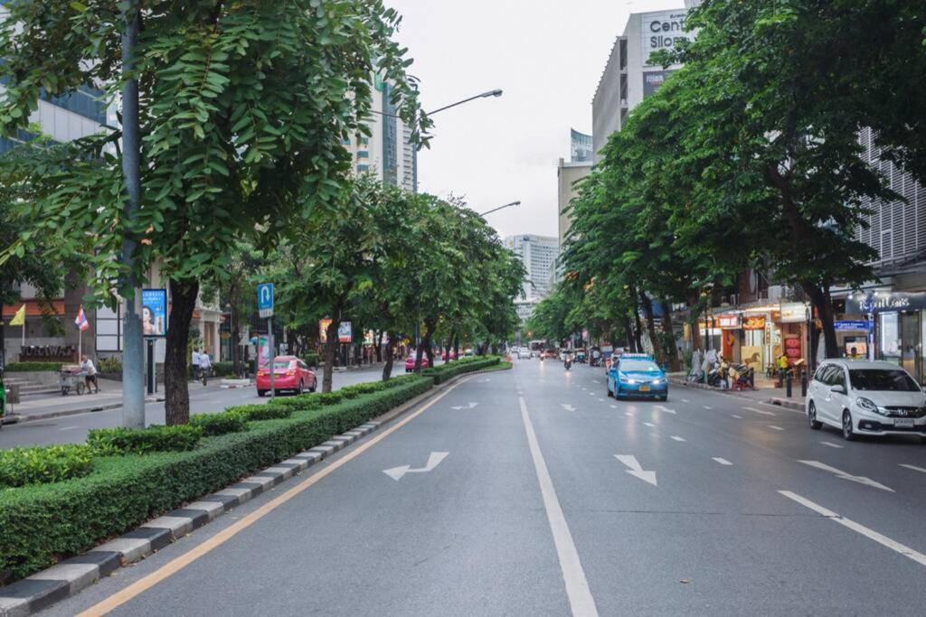 S1 Large Duplex Silom 3 Beds, Full Kitchen Wifi Apartamento Banguecoque Exterior foto